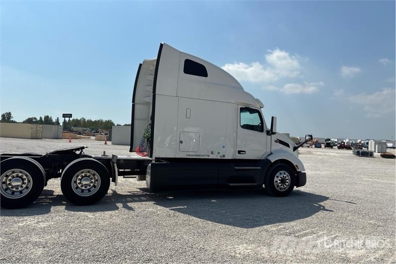 Peterbilt 579 Autotractoare