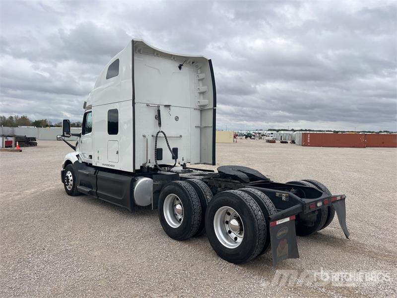 Peterbilt 579 وحدات الجر