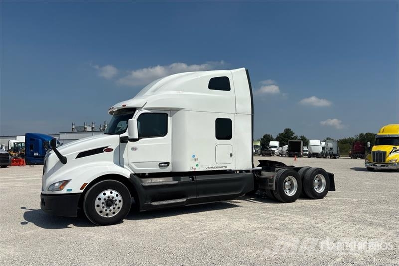 Peterbilt 579 Autotractoare