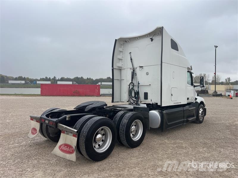 Peterbilt 579 وحدات الجر