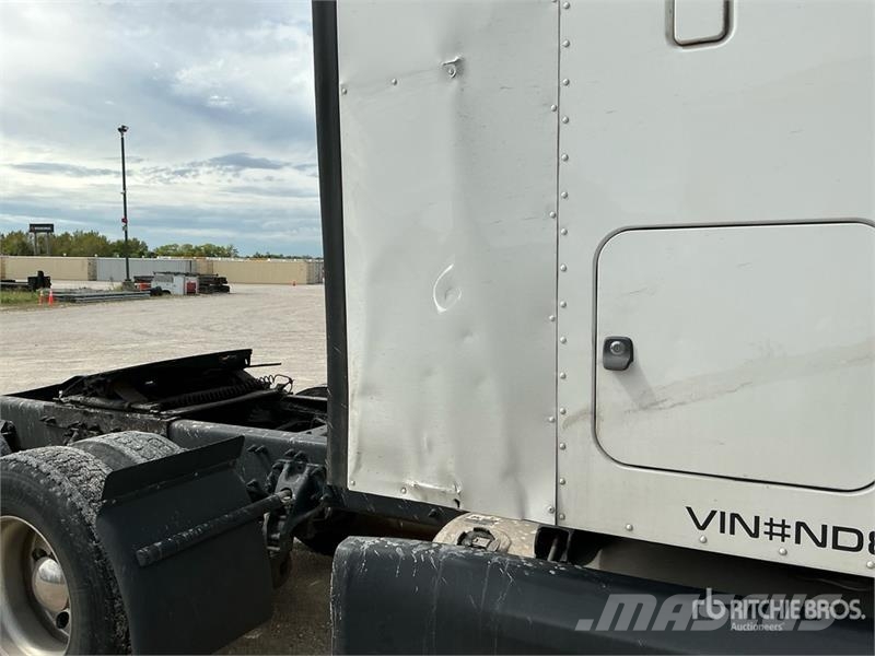 Peterbilt 579 Truck Tractor Units