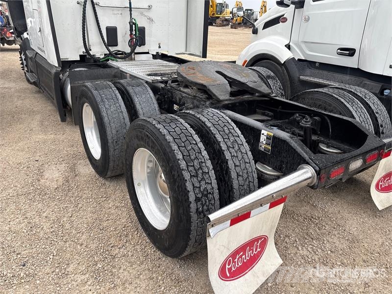 Peterbilt 579 Tractor Units