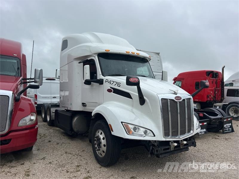Peterbilt 579 Tractor Units