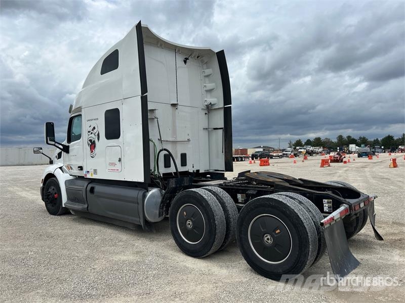 Peterbilt 579 وحدات الجر