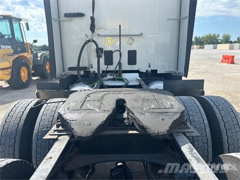 Peterbilt 579 Autotractoare