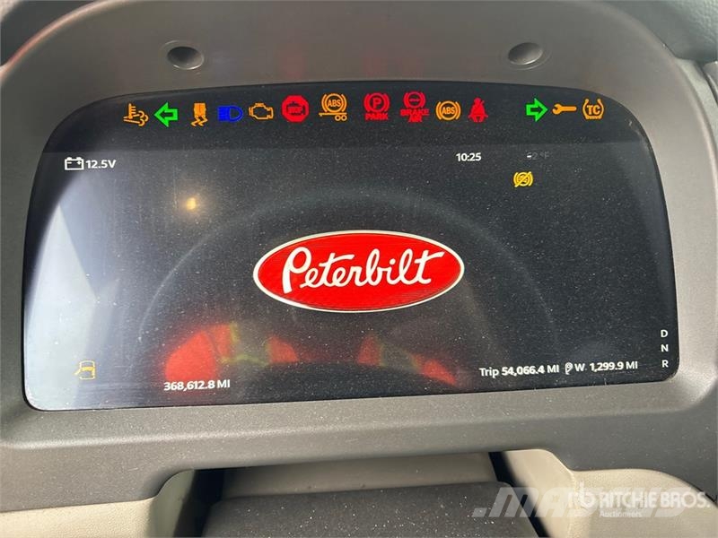 Peterbilt 579 曳引機組件