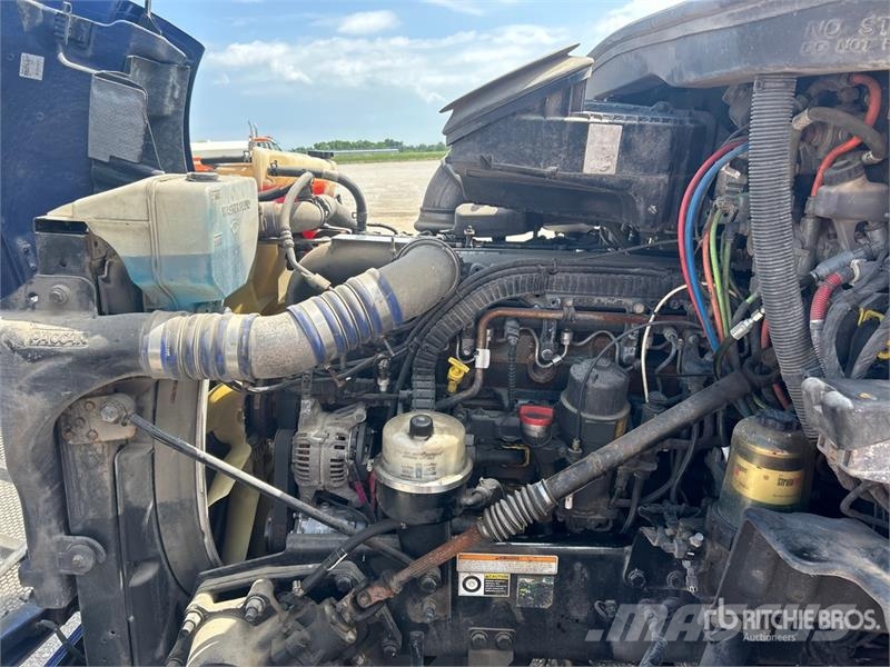 Peterbilt 579 曳引機組件