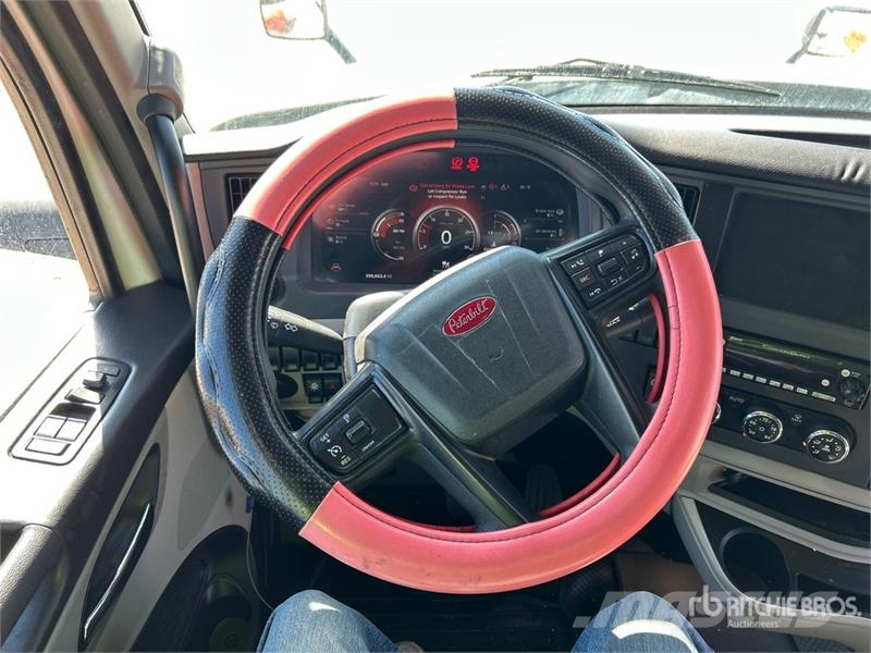 Peterbilt 579 牵引车