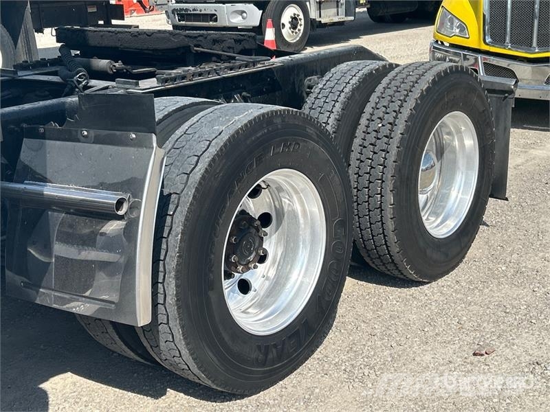 Peterbilt 579 Autotractoare