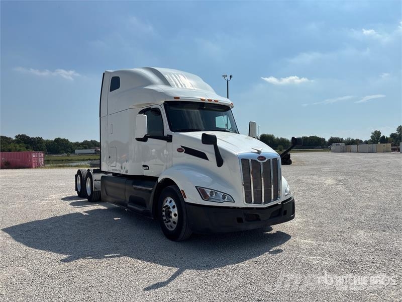 Peterbilt 579 Vetopöytäautot