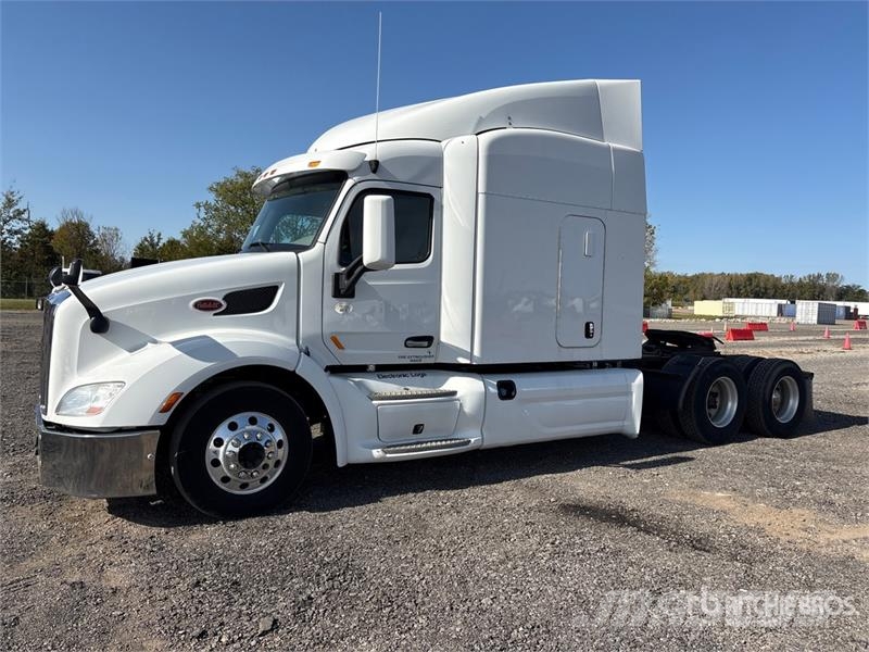 Peterbilt 579 Vilcēji
