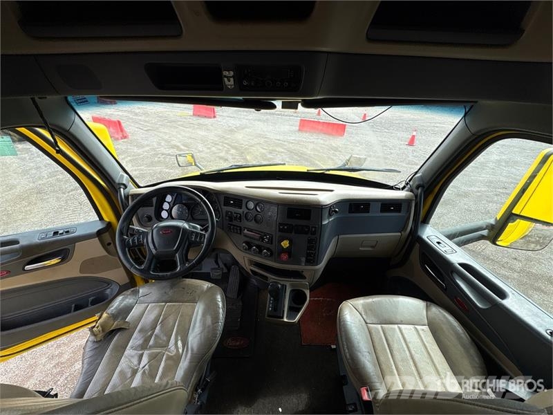Peterbilt 579 وحدات الجر