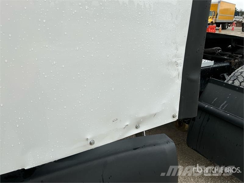 Peterbilt 579 Tractor Units