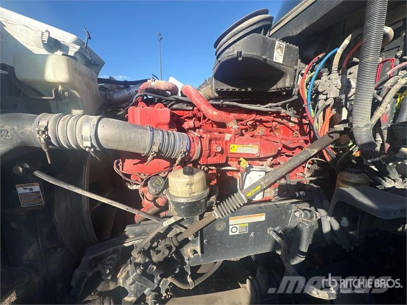 Peterbilt 579 4x2 S/A Day Cab Truck Tractor Sattelzugmaschinen
