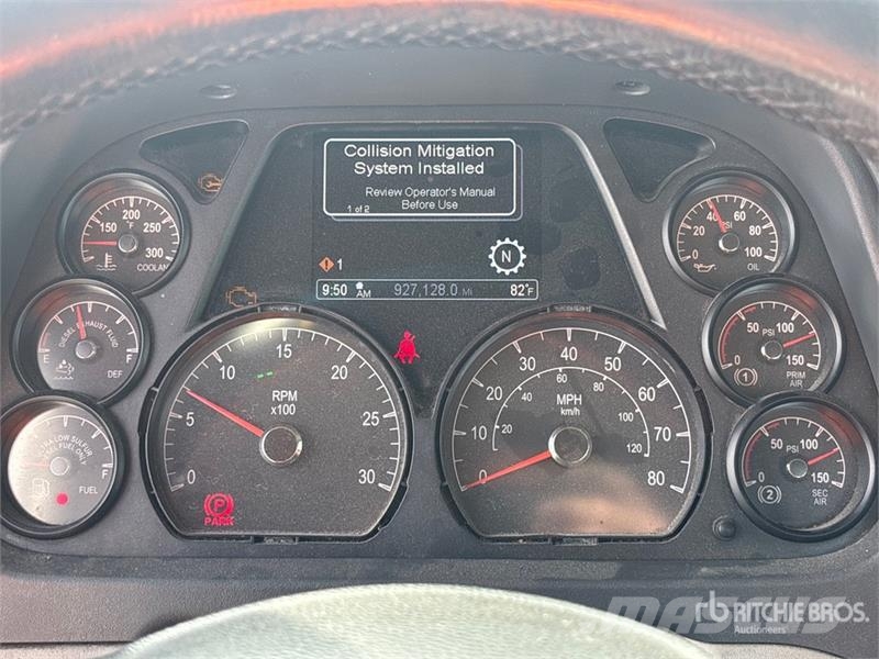 Peterbilt 579 4x2 S/A Day Cab Truck Tractor Sattelzugmaschinen