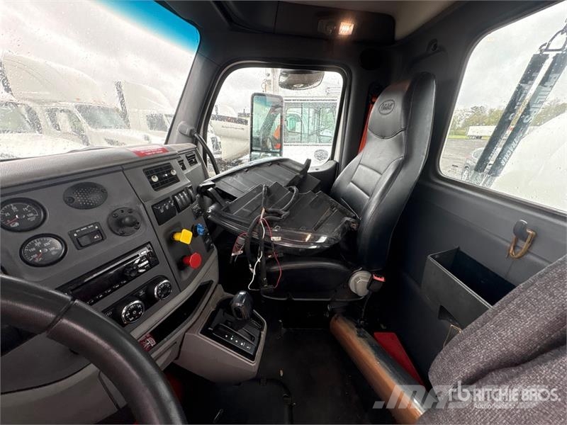 Peterbilt 579 4x2 S/A Day Cab Truck Tractor Trækkere
