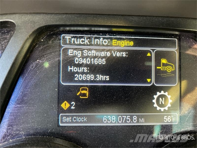 Peterbilt 579 4x2 S/A Day Cab Truck Tractor Cabezas tractoras