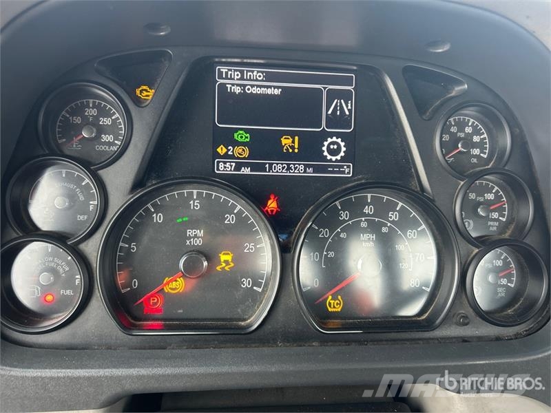 Peterbilt 579 4x2 S/A Day Cab Truck Tractor Tractor Units
