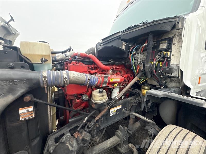 Peterbilt 579 S/A Day Cab Truck Tractor Tractores (camiões)