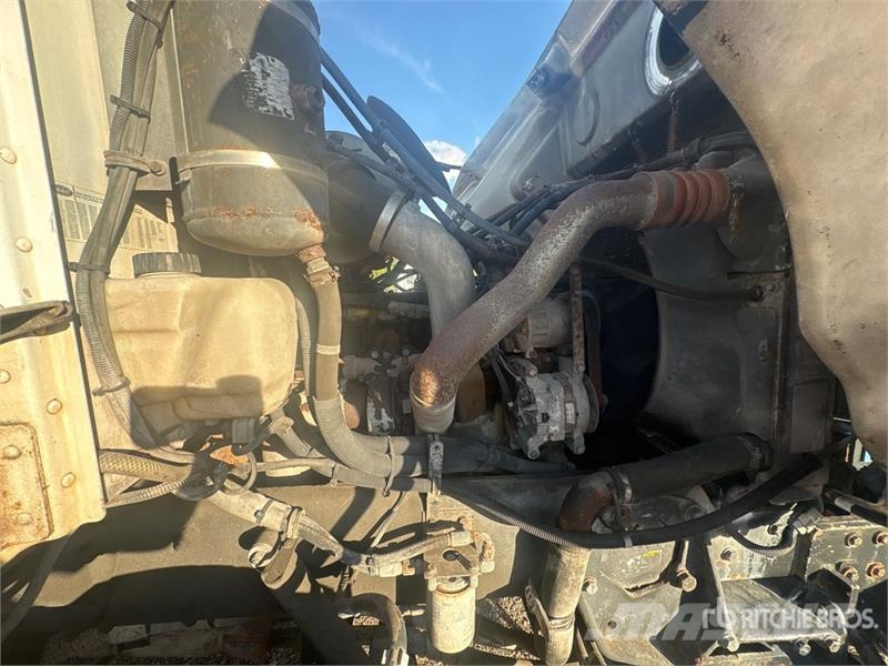 Peterbilt on Peterbilt 335 6x4 Sewer Cleaner Truck Camiones aspiradores/combi