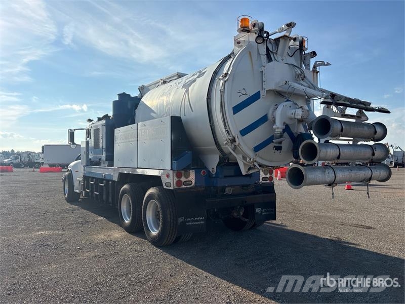 Peterbilt on Peterbilt 335 6x4 Sewer Cleaner Truck Camiones aspiradores/combi