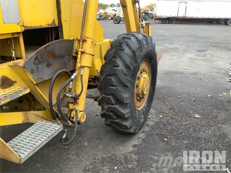 Pettibone 104-C Rough Terrain Forklift Arazi tipi forklift