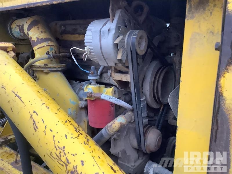 Pettibone 104-C Telehandler مناولات متداخلة