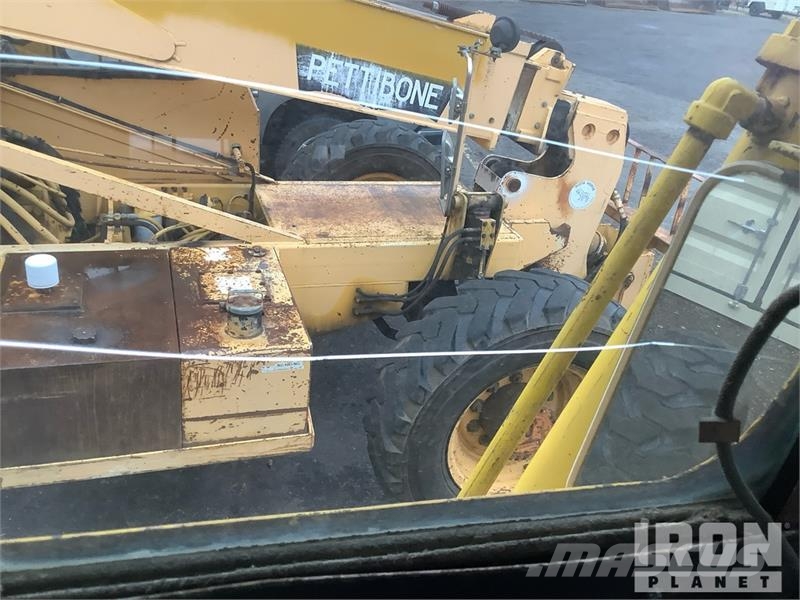 Pettibone 104-C Telehandler مناولات متداخلة
