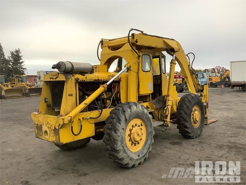 Pettibone 104-C Telehandler مناولات متداخلة