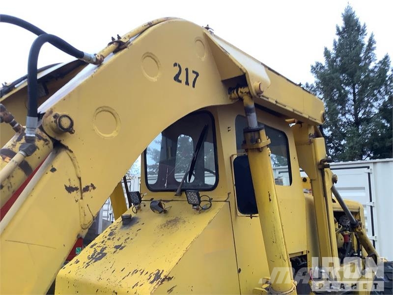 Pettibone 104-C Telehandler مناولات متداخلة