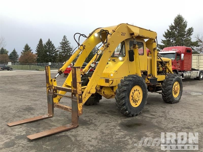 Pettibone 104-C Telehandler مناولات متداخلة