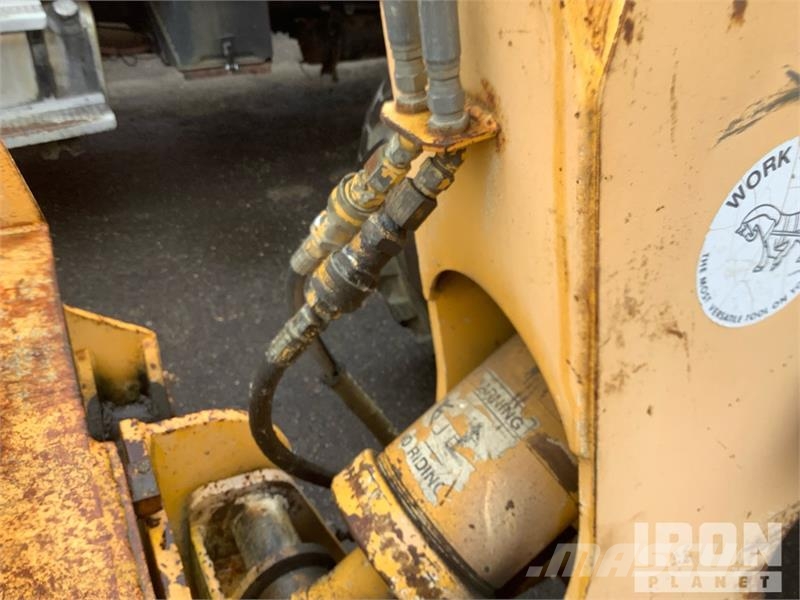 Pettibone B-66-D Telehandler Telescopic handlers