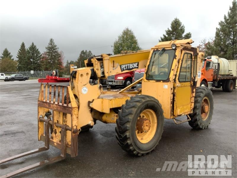 Pettibone B-66-D Telehandler Telescopic handlers