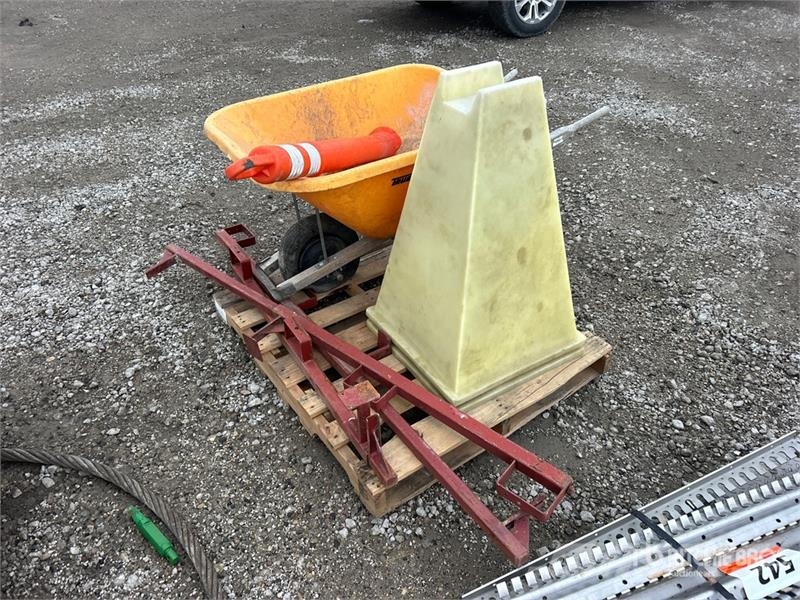  Pipe Stand & Wheelbarrow Andet tilbehør