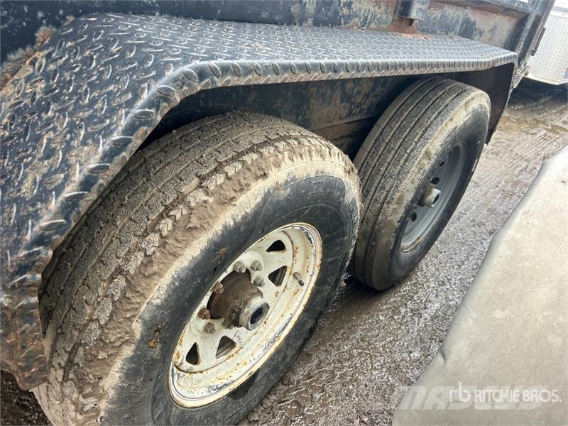 PJ 14 ft T/A Dump Utility Trailer Pašizgāzējs