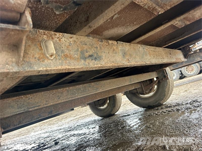 PJ 14 ft T/A Dump Utility Trailer Pašizgāzējs