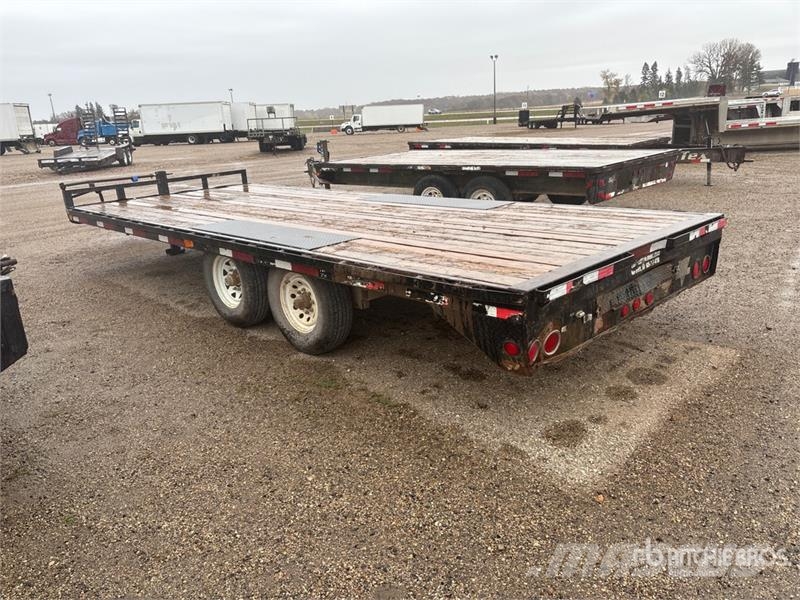 PJ 20 ft T/A Flatbed Trailer Бордови