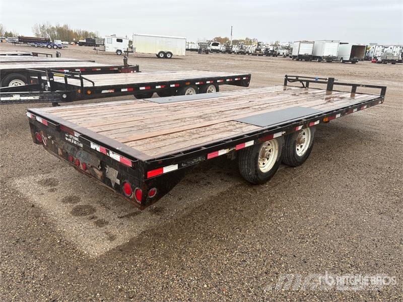 PJ 20 ft T/A Flatbed Trailer Бордови