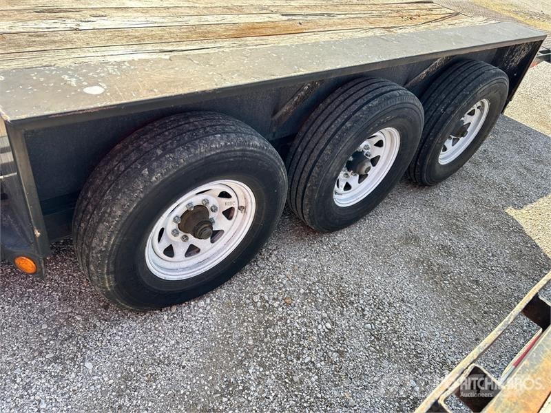 PJ 25 ft Tri/A Gooseneck Tilt Deck Trailer Góndola de cama rebajada