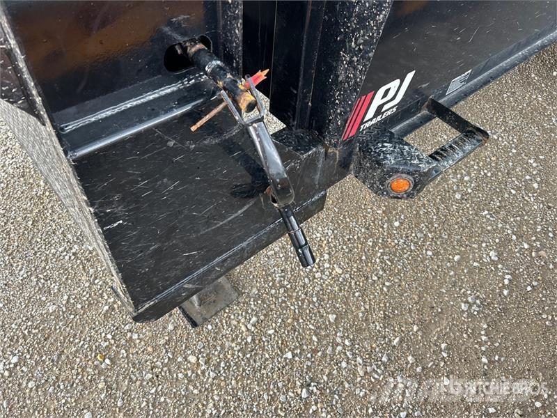 PJ Trailers Trailers DM162 16 ft T/A T/A Gooseneck Du مقطورات قلابة