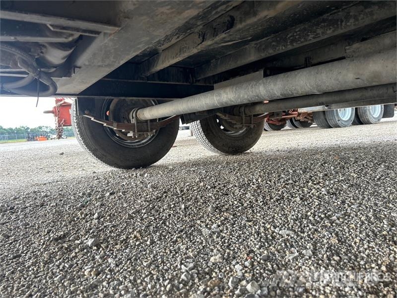 PJ Trailers Trailers DM162 16 ft T/A T/A Gooseneck Du مقطورات قلابة