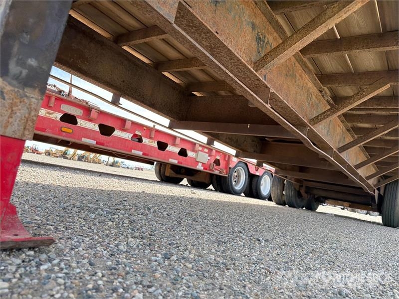 PJ Trailers Trailers D7142 32 ft T/A Gooseneck Equipm Autotreilerid