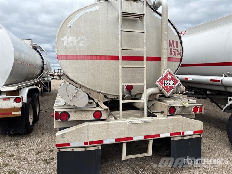 Polar 7500 gal T/A Tanker Trailer Tartályos pótkocsik