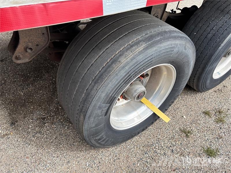 Polar 7500 gal T/A Tanker Trailer Tartályos pótkocsik