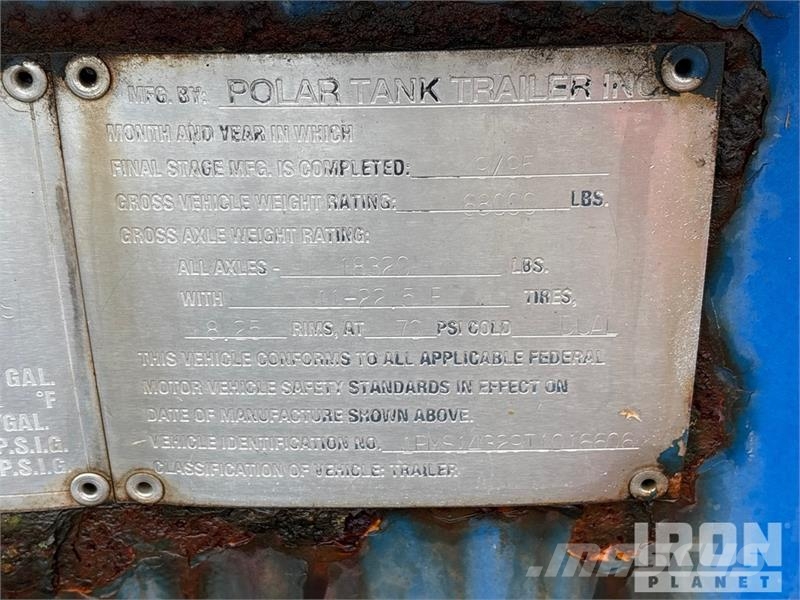 Polar Tank 7000 gal T/A Tanker Trailer Autocisternas