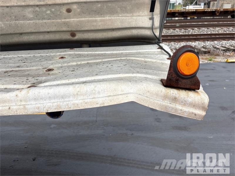 Polar Tank 7000 gal T/A Tanker Trailer Autocisternas