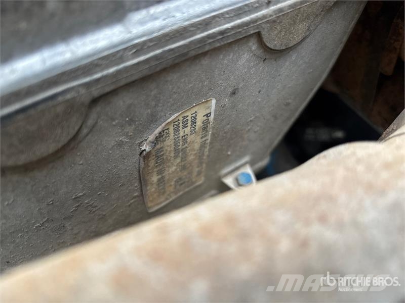 Polaris General 4x4 Utility Vehicle 多用途機械
