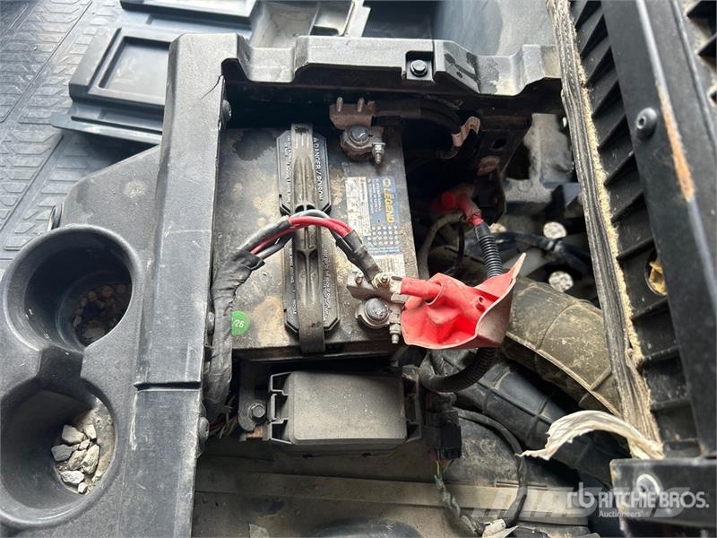 Polaris XD 4000G 4x4 Utility Vehicle ماكينات منفعة عامة