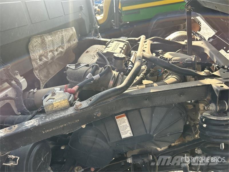 Polaris XD 4000G 4x4 Utility Vehicle ماكينات منفعة عامة