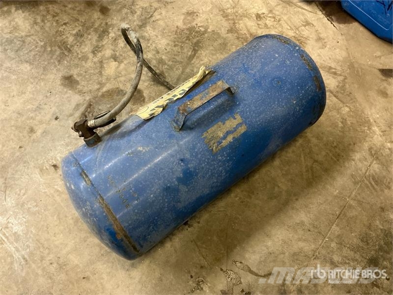 Portable Steel Air Tank Degvielas un piedevu tvertnes